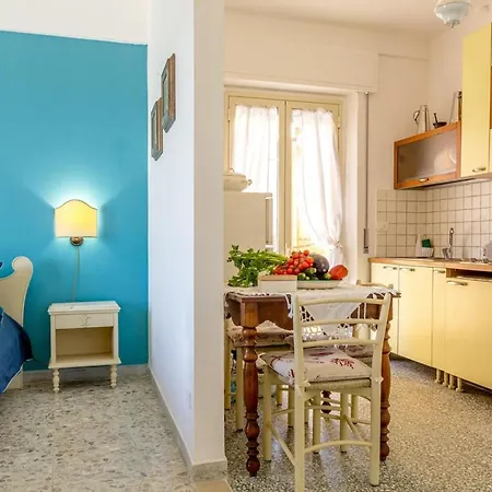 Appartement Meeresbrise - Charybdis By Interhome Giardini-Naxos